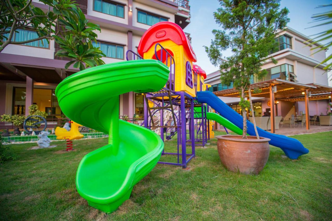 Nang Rong Phanomrungpuri Hotel Buriram מראה חיצוני תמונה