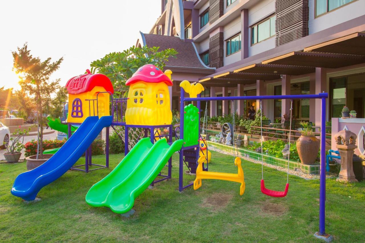 Nang Rong Phanomrungpuri Hotel Buriram מראה חיצוני תמונה
