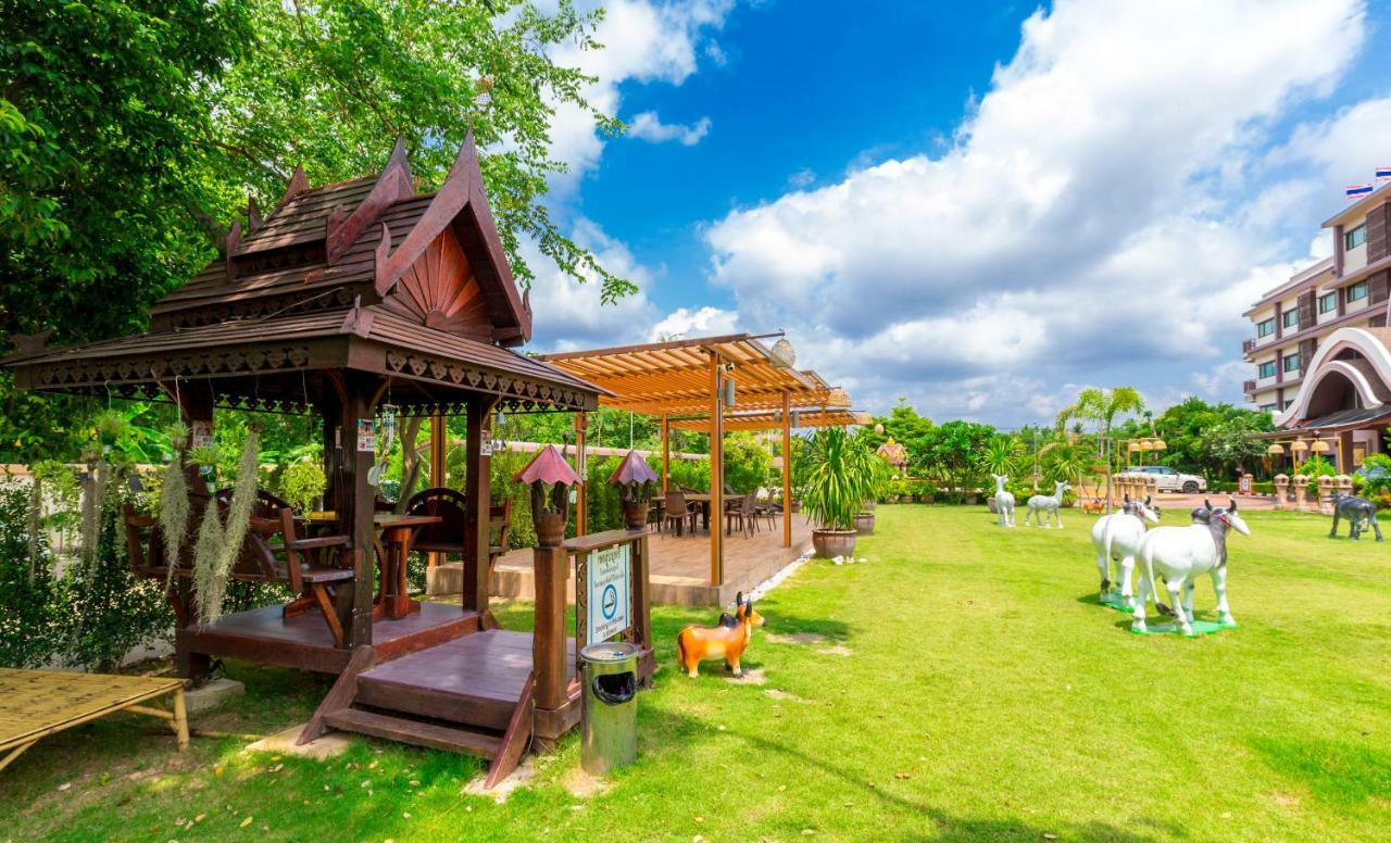 Nang Rong Phanomrungpuri Hotel Buriram מראה חיצוני תמונה