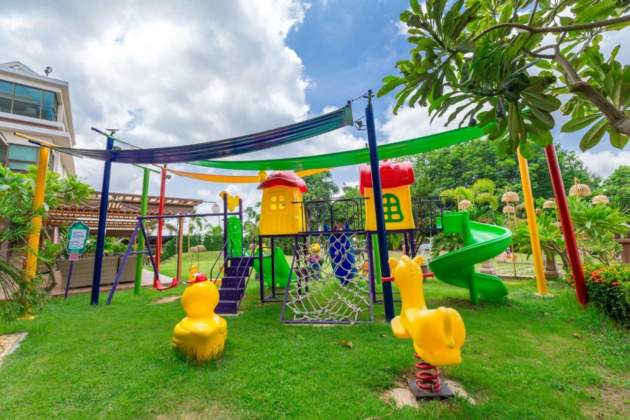 Nang Rong Phanomrungpuri Hotel Buriram מראה חיצוני תמונה